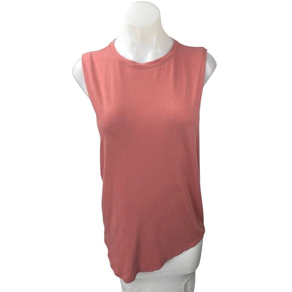 Lululemon Women's Red Sleeveless Activewear Workout Muscle Tee Tank Top Size 6 - Picture 1 of 3